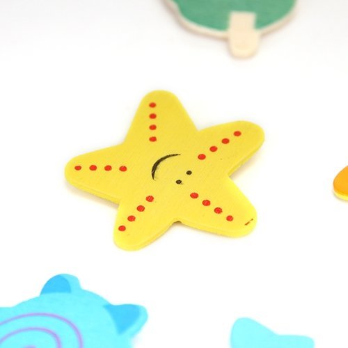 Wooden Nature Theme Magnets - Set of 40