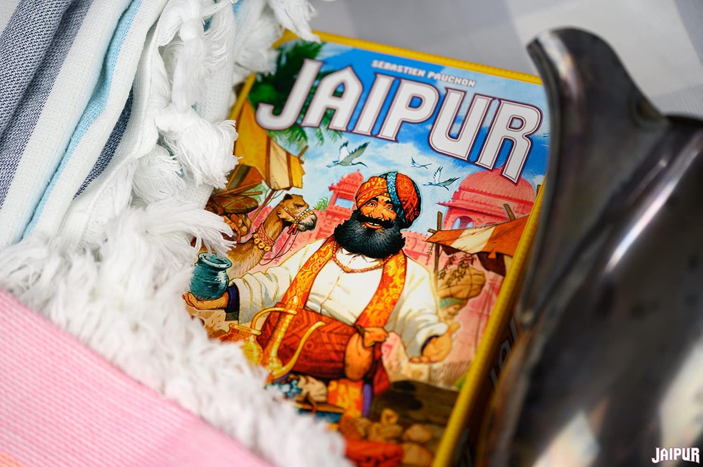 Jaipur Board Game Fast-Paced Duel of Merchants! Strategic Trading and Market Gameplay