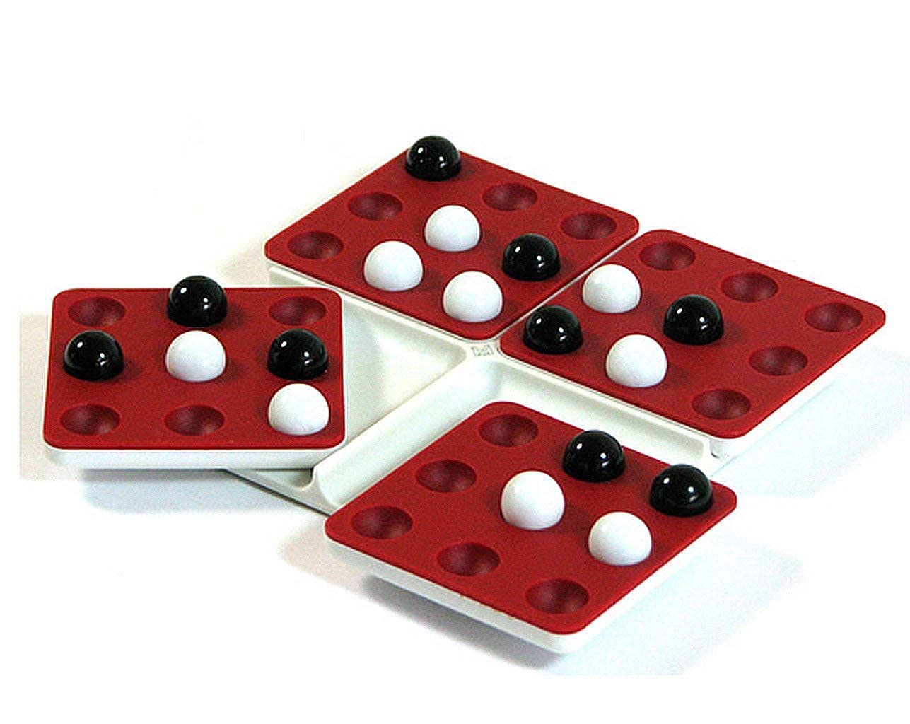 Pentago Mind Bending Board Game