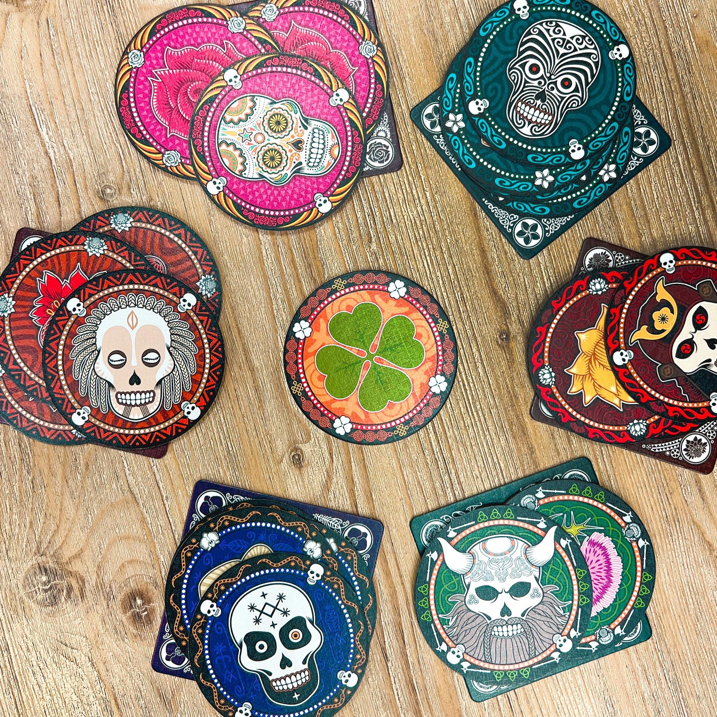 Skull Party Game Bluffing Strategy Board Game