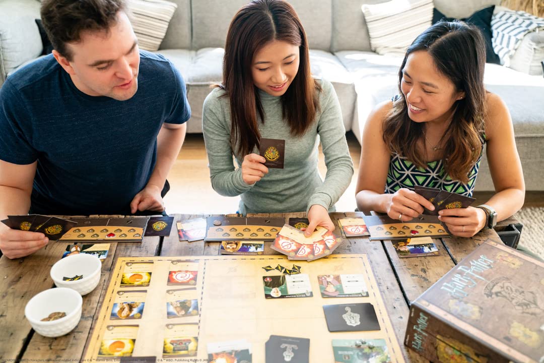 USAopoly Harry Potter Hogwarts Battle Cooperative Deck Building Card Game