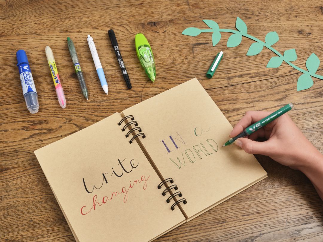Pilot Hi-TechPoint V5 Cartridge Pen - Green Ink