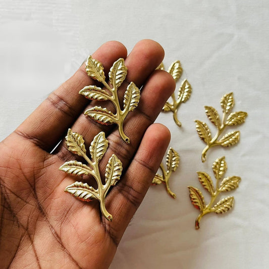 Metal Leaf Charm 5 Pc's