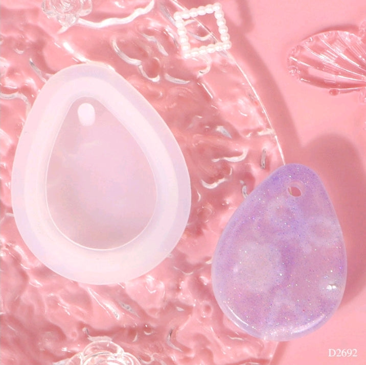 Silicone Mould Keychain / Earrings
