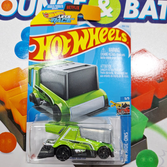 Hot Wheels Rink Racer