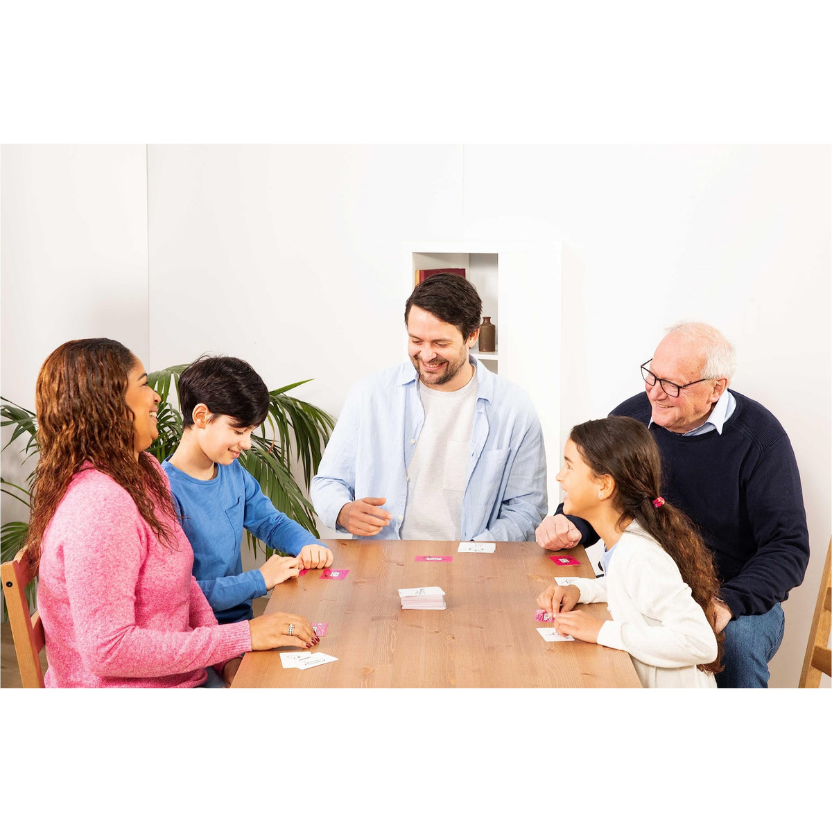Ravensburger That's Not A Hat - Fun Bluffing & Memory Party Game