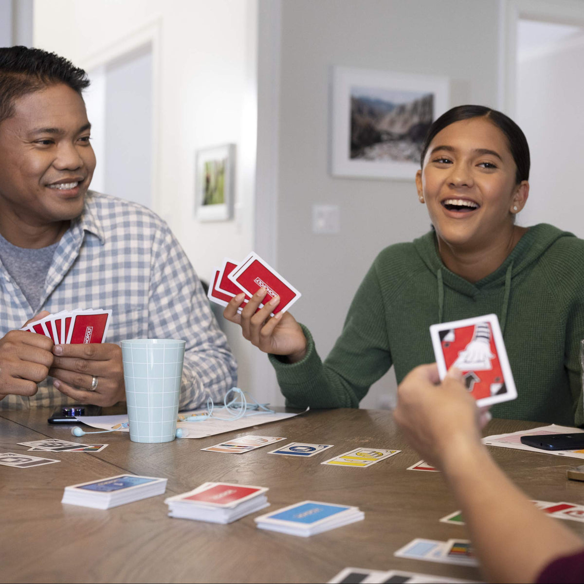 Hasbro Gaming Monopoly Bid Card Game