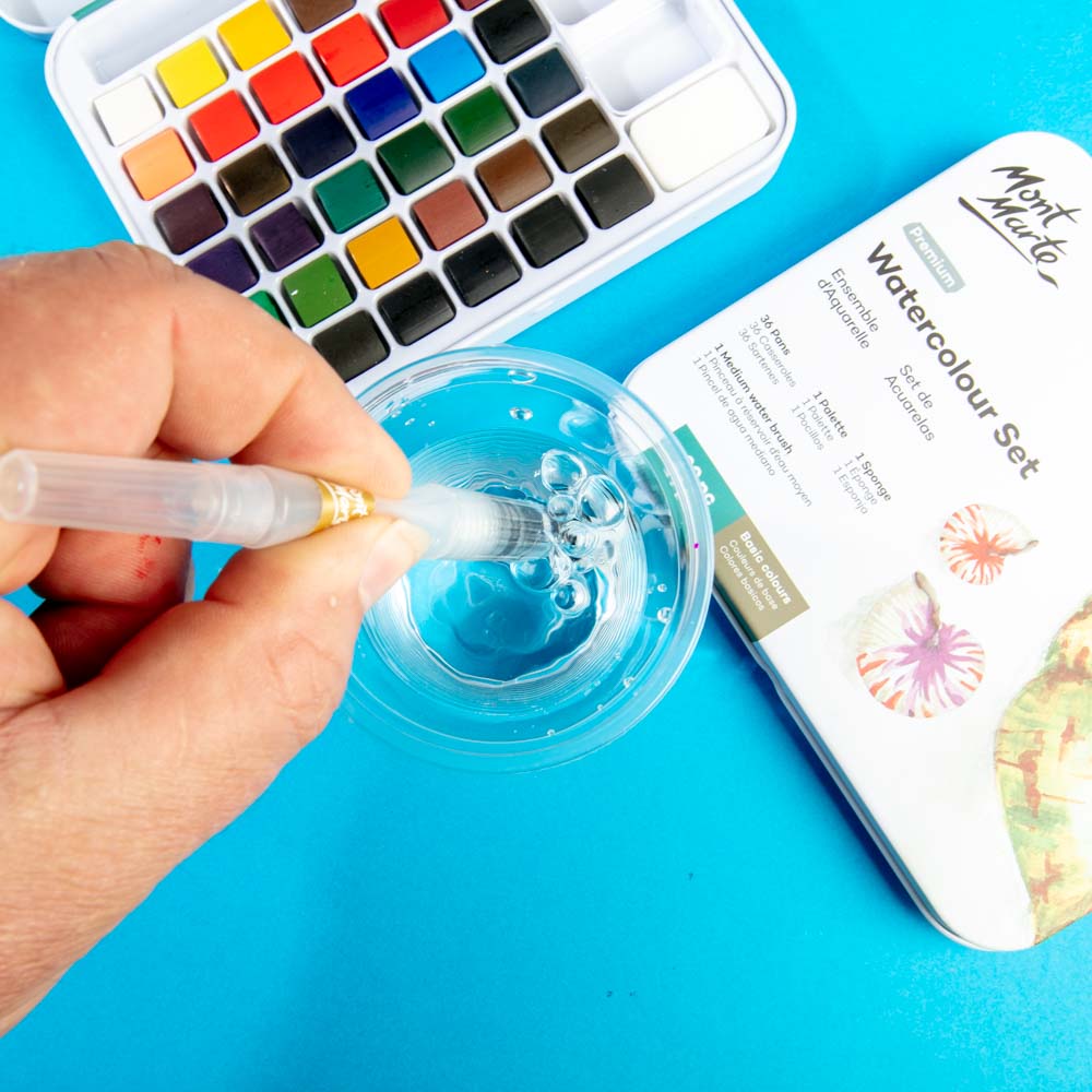 Mont Marte Watercolour Set in Tin Premium 39pc