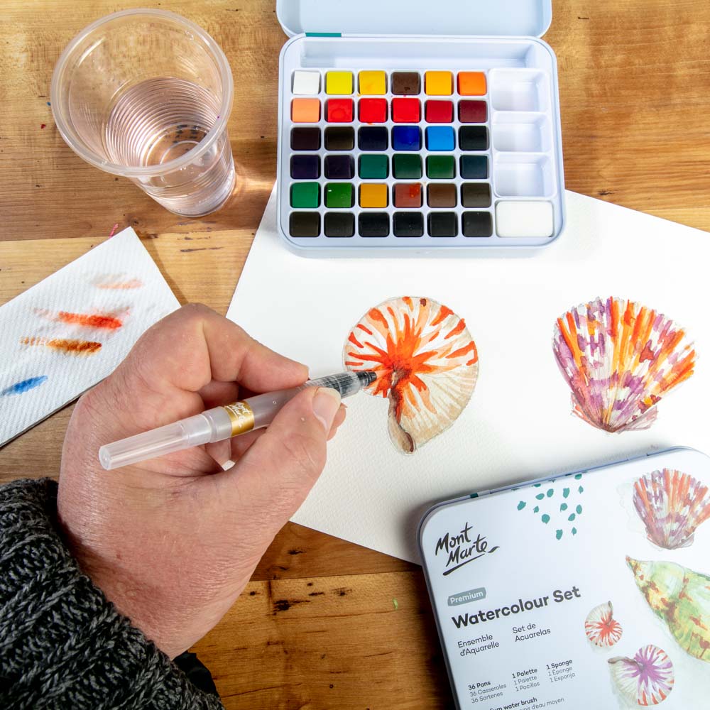 Mont Marte Watercolour Set in Tin Premium 39pc