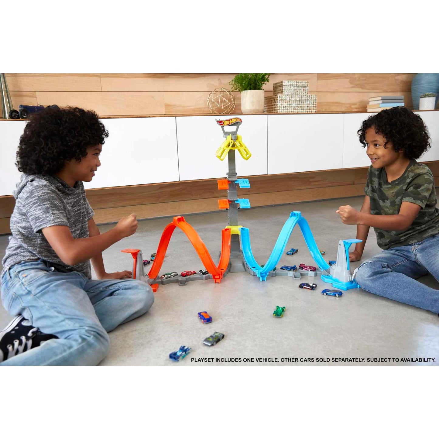 Hot Wheels Loop & Launch Track Set